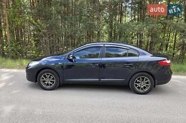 Седан Renault Fluence 2010 в Киеве