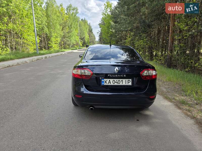 Седан Renault Fluence 2010 в Киеве