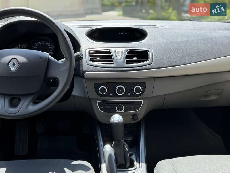 Седан Renault Fluence 2012 в Миколаєві