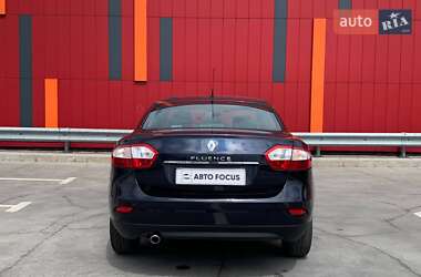 Седан Renault Fluence 2015 в 