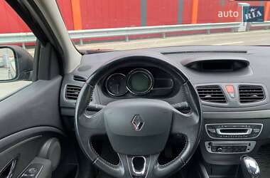 Седан Renault Fluence 2015 в 