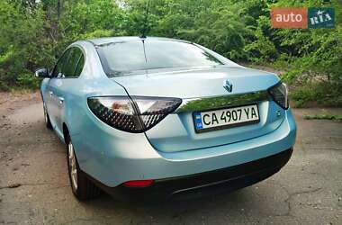 Седан Renault Fluence 2011 в 