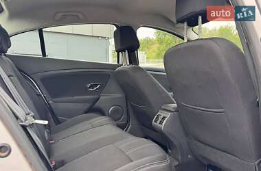 Седан Renault Fluence 2013 в 