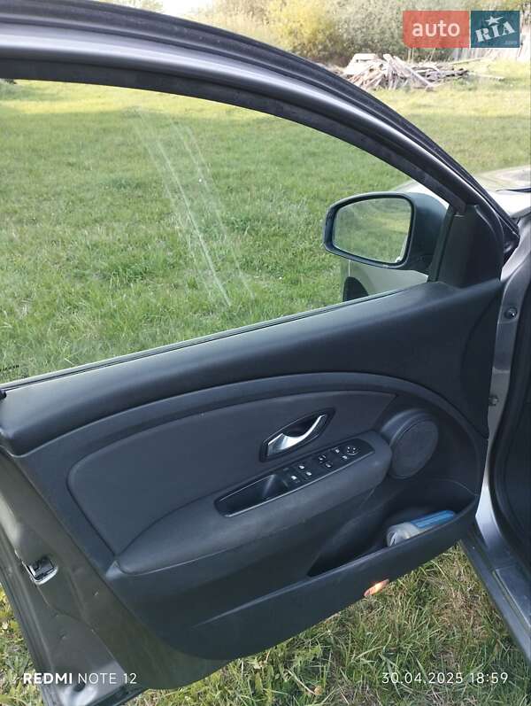 Седан Renault Fluence 2010 в Житомире