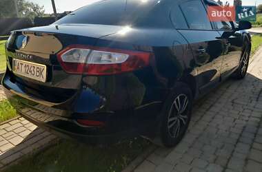 Седан Renault Fluence 2013 в 