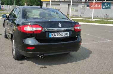 Седан Renault Fluence 2015 в 