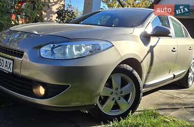 Седан Renault Fluence 2010 в Береговому