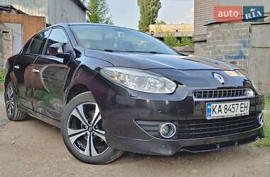 Седан Renault Fluence 2011 в 