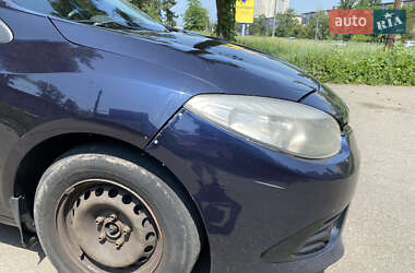 Седан Renault Fluence 2013 в 