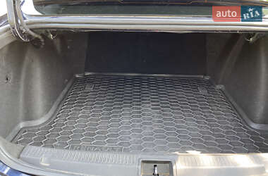 Седан Renault Fluence 2013 в 
