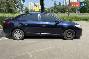 Седан Renault Fluence 2013 в 