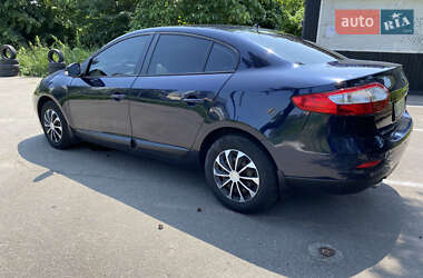 Седан Renault Fluence 2013 в 