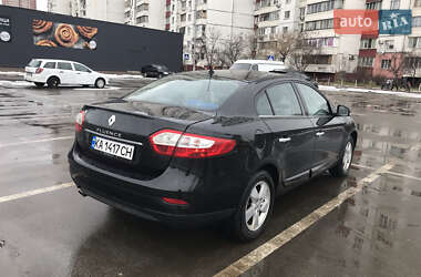 Седан Renault Fluence 2011 в 