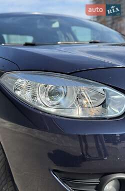Седан Renault Fluence 2012 в 