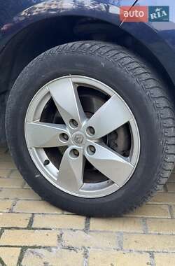 Седан Renault Fluence 2012 в 