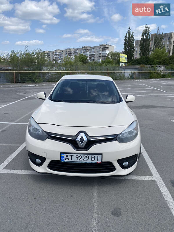 Седан Renault Fluence 2014 в 
