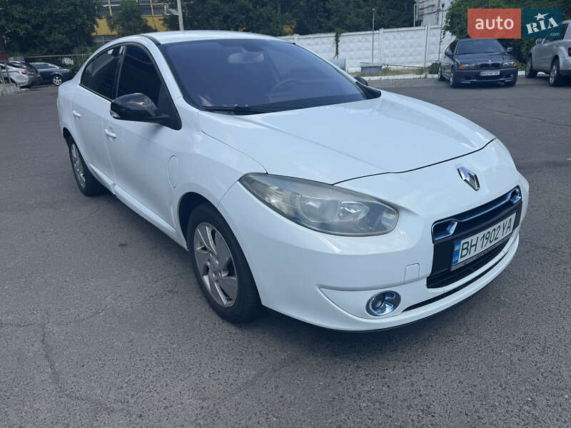 Седан Renault Fluence 2011 в Одессе