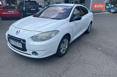 Седан Renault Fluence 2011 в 