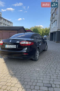 Седан Renault Fluence 2011 в 