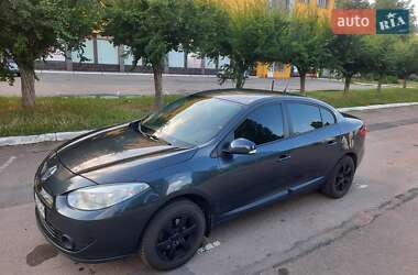 Седан Renault Fluence 2010 в 