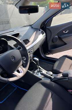 Седан Renault Fluence 2014 в 