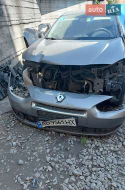 Седан Renault Fluence 2011 в 