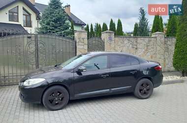 Седан Renault Fluence 2011 в 
