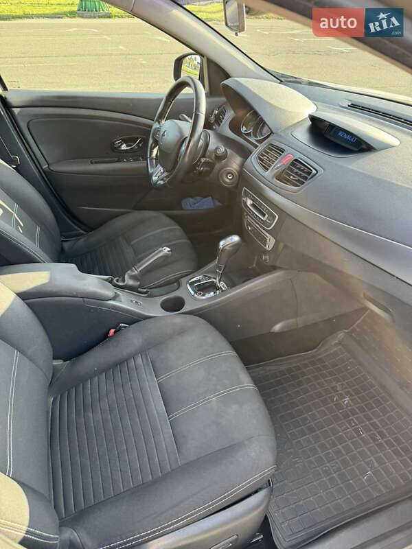 Седан Renault Fluence 2015 в Киеве