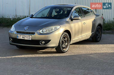 Седан Renault Fluence 2011 в Ивано-Франковске
