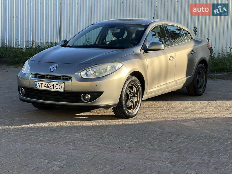 Седан Renault Fluence 2011 в Ивано-Франковске