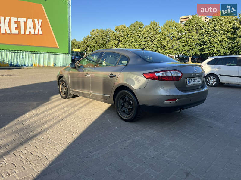 Седан Renault Fluence 2011 в Ивано-Франковске