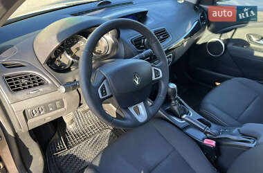 Седан Renault Fluence 2011 в Ивано-Франковске