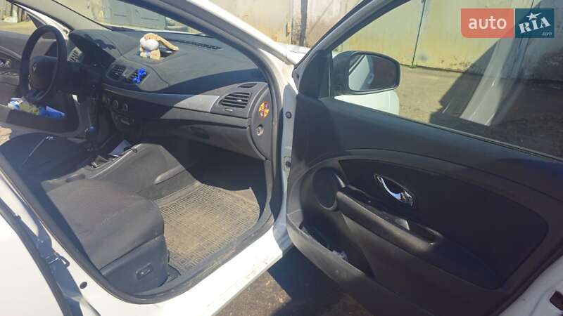 Седан Renault Fluence 2013 в Одессе