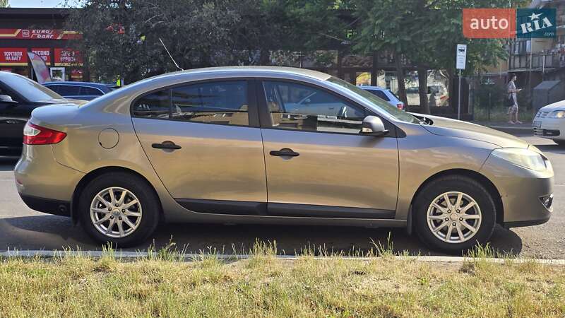 Renault Fluence 2011