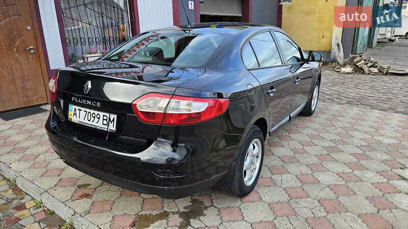 Седан Renault Fluence 2013 в Калуше