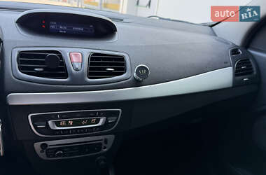 Седан Renault Fluence 2013 в 