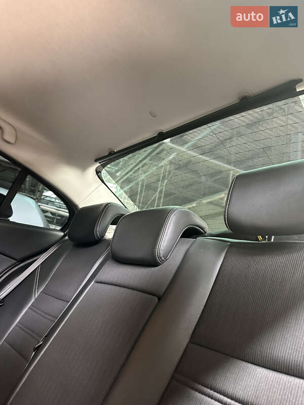 Седан Renault Fluence 2013 в Киеве фото 6 Седан Renault Fluence 2013 в Киеве