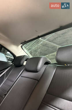 Седан Renault Fluence 2013 в 