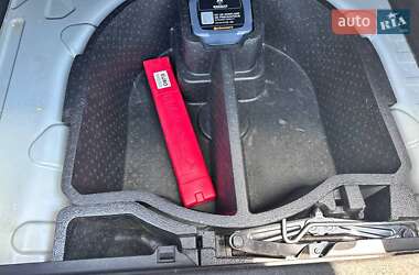 Седан Renault Fluence 2010 в 