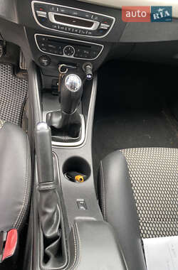Седан Renault Fluence 2012 в 