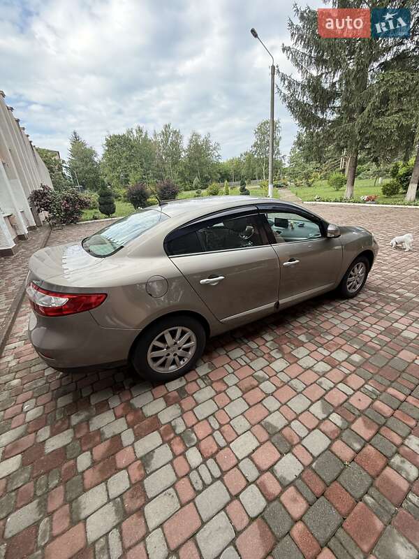 Седан Renault Fluence 2012 в Ивано-Франковске
