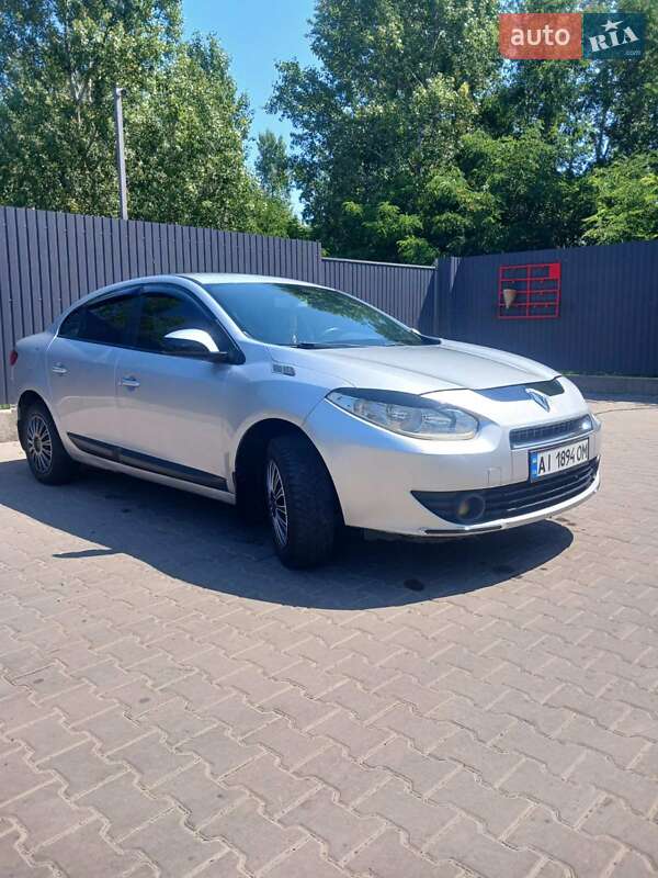 Седан Renault Fluence 2011 в Чернигове