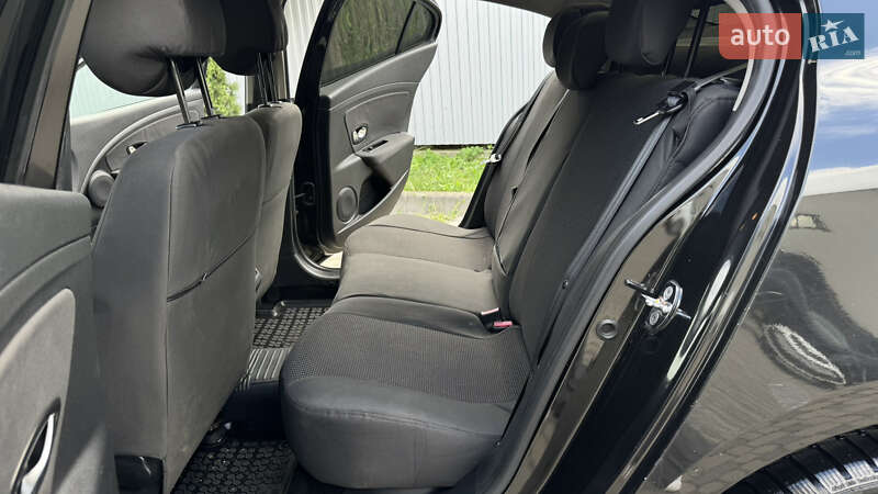 Седан Renault Fluence 2011 в Ивано-Франковске