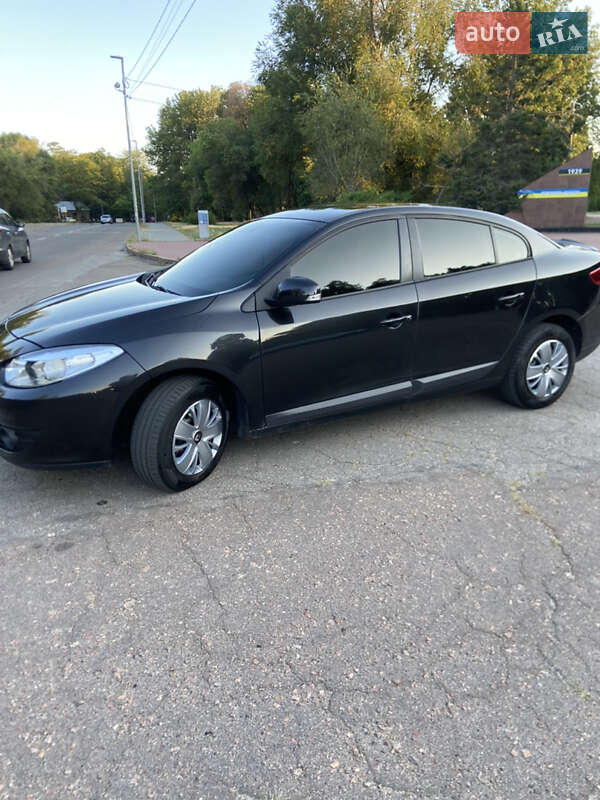 Седан Renault Fluence 2010 в Кропивницком