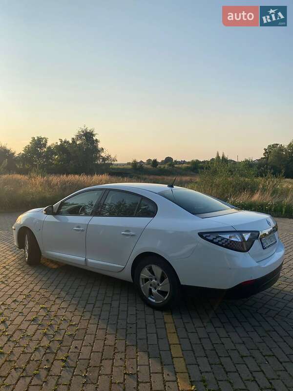Седан Renault Fluence 2011 в Дрогобыче