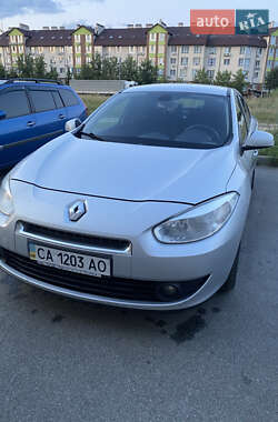 Седан Renault Fluence 2010 в Києві