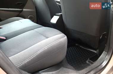 Седан Renault Fluence 2011 в 