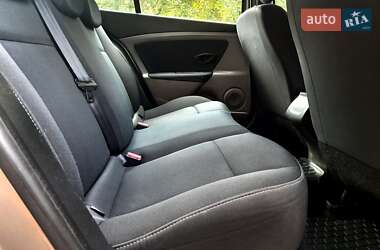Седан Renault Fluence 2011 в 