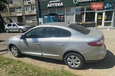 Седан Renault Fluence 2011 в 