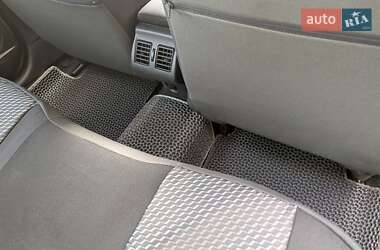 Седан Renault Fluence 2015 в 